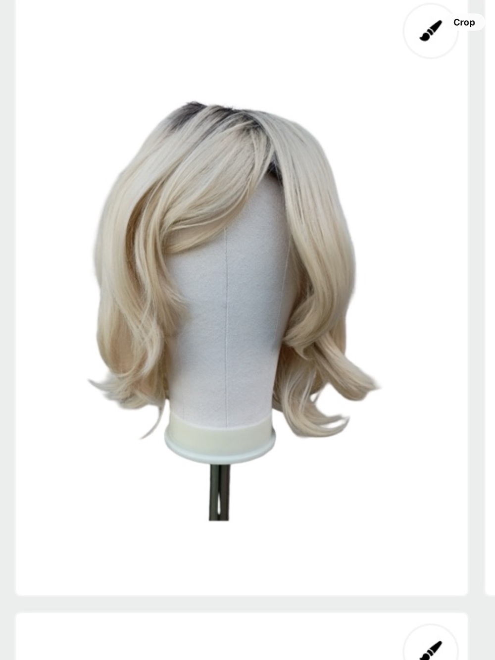 Blonde Short Wavy Wig with Side Bangs
